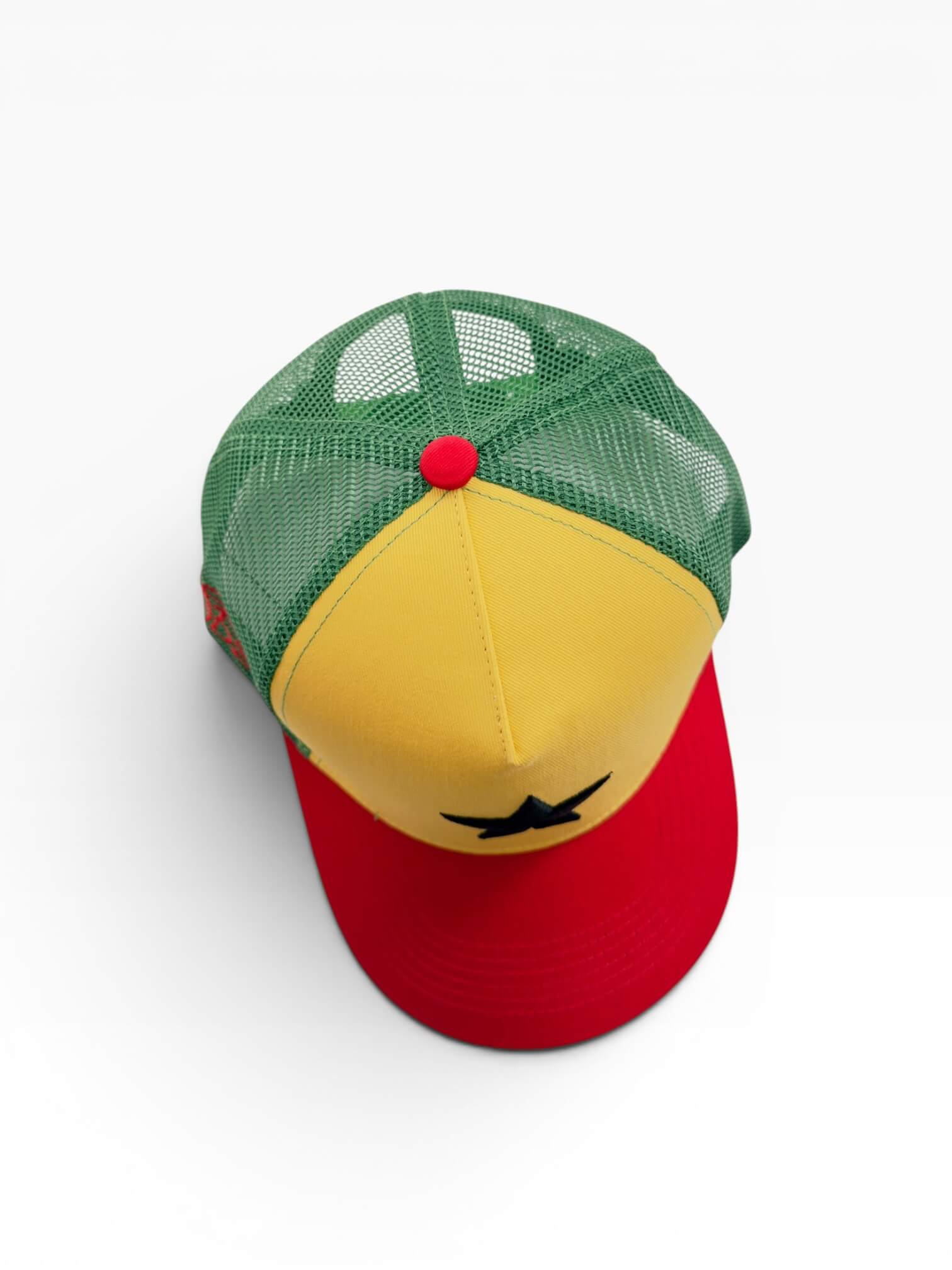 AFRITUDE Signature Trucker Hat - Black Stars Edition