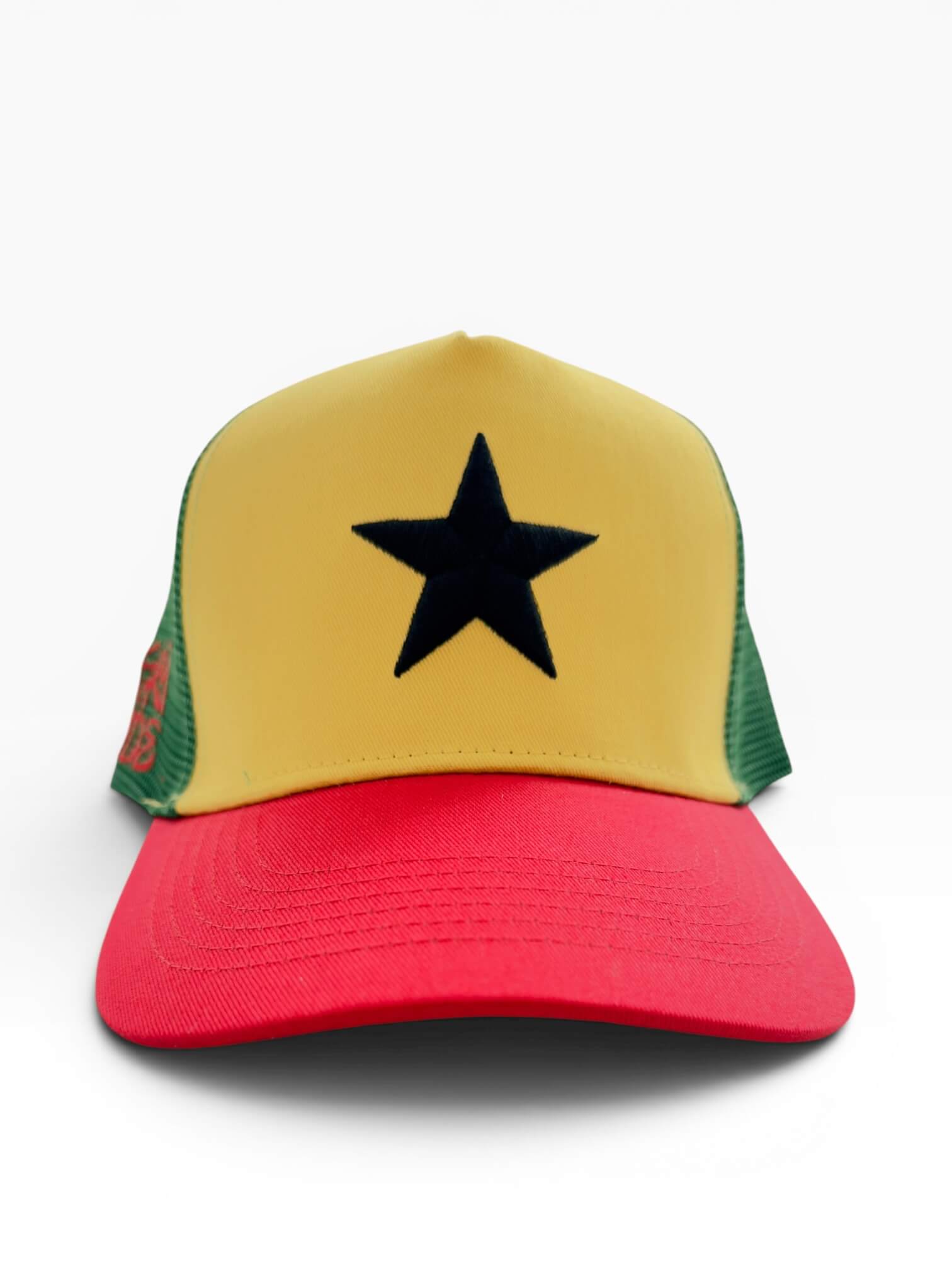 AFRITUDE Signature Trucker Hat - Black Stars Edition